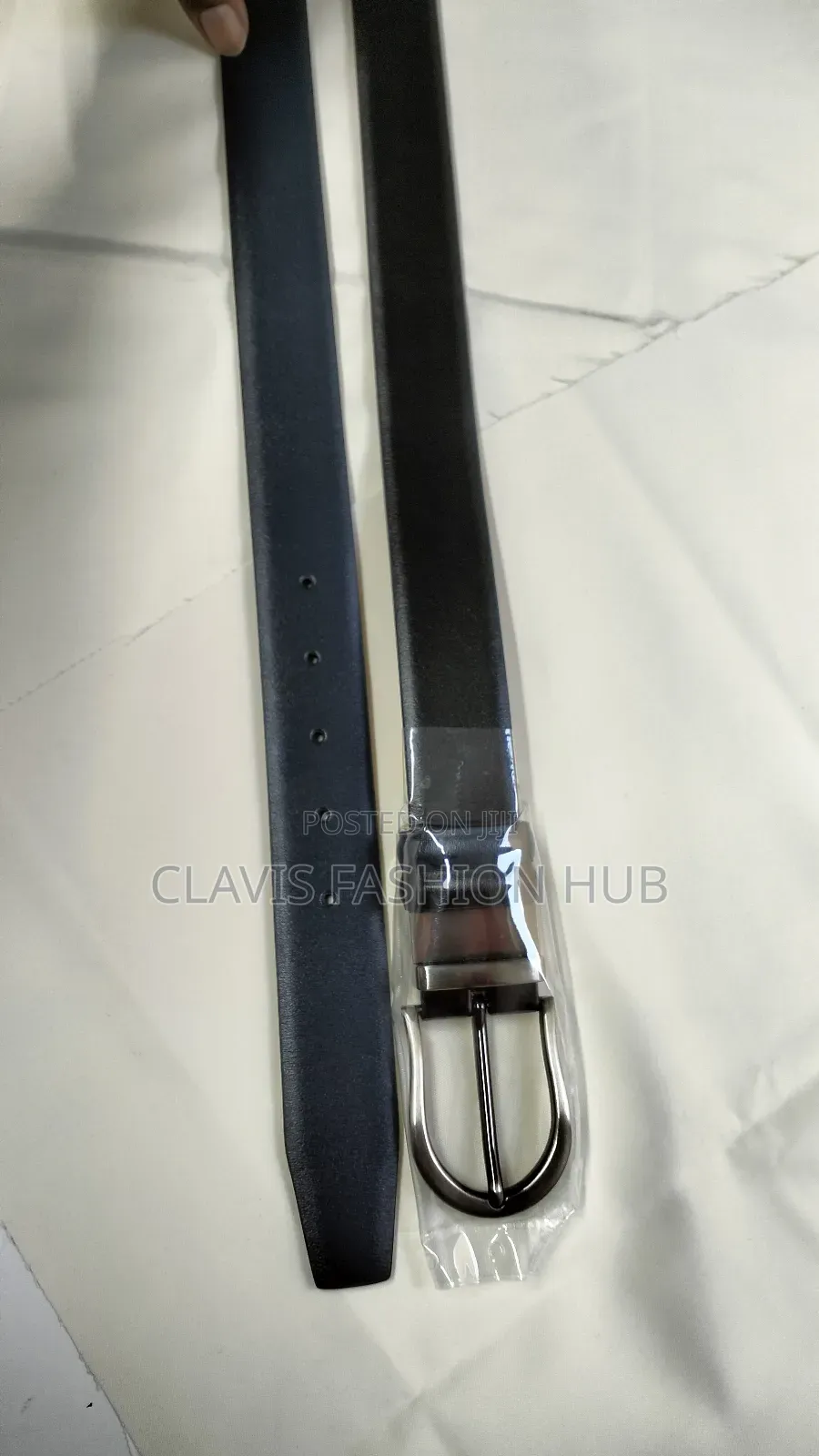 Reversible Leather Belt With a Buckle