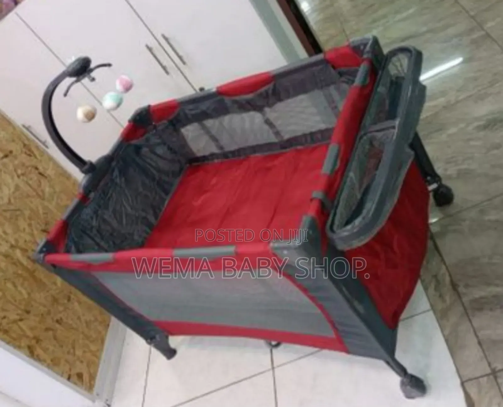 Portable/Foldable Baby Playpen/Crib