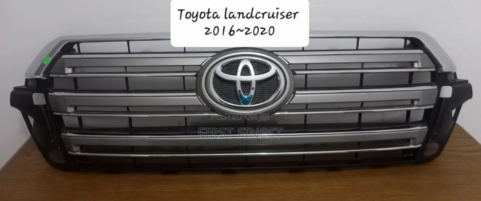 Landcruiser 200 Series 2018 Grill
