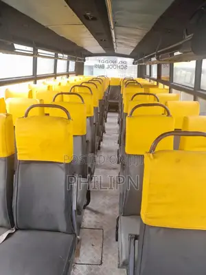 Isuzu FRR 2009 Yellow