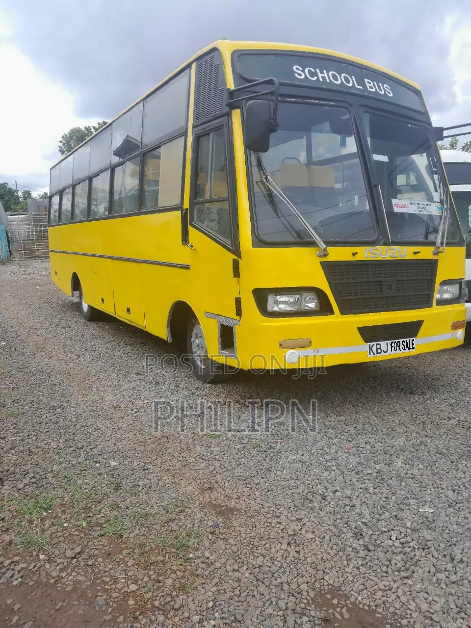 Isuzu FRR 2009 Yellow