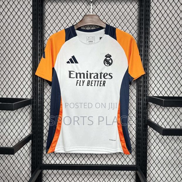 Real Madrid Training Kit 24/25 - main view