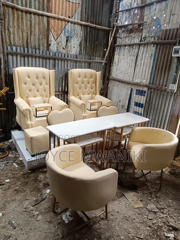 Pedicure Set and 2 Manicure Sets Cream - main view