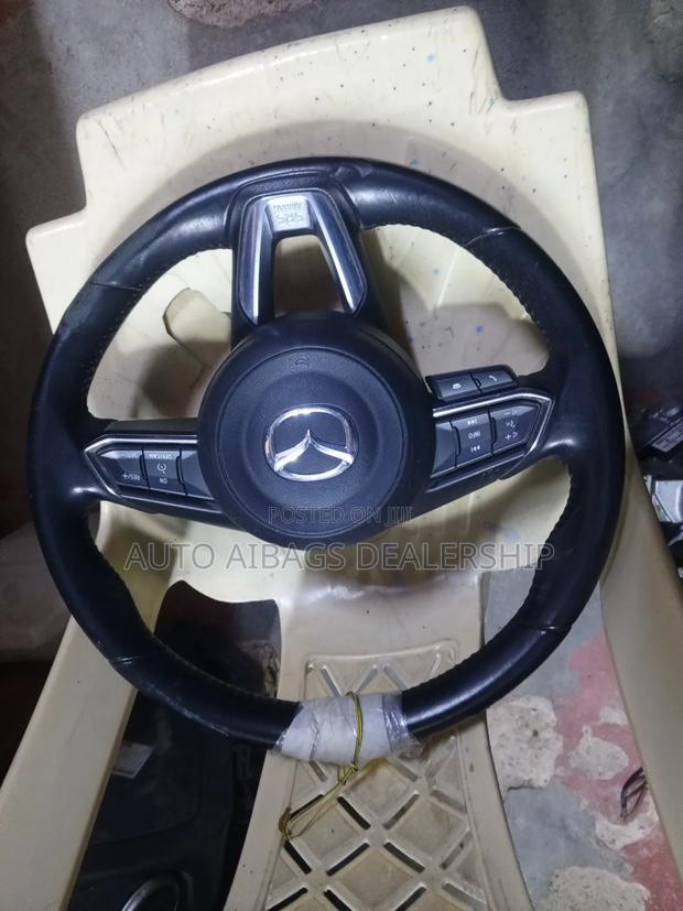 Mazda CX-5 Stearing Airbag.