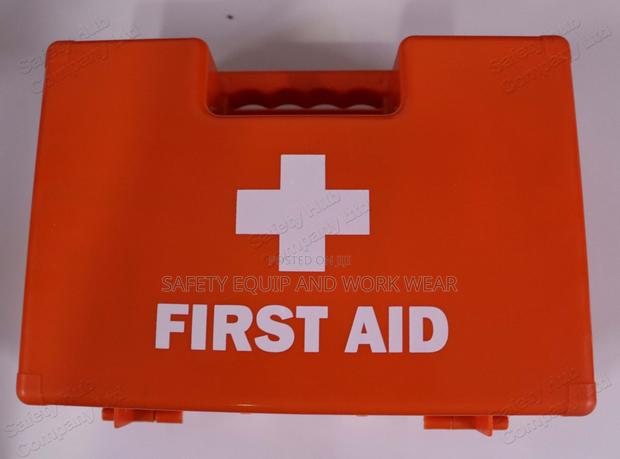 First Aid Survival Kit - thumbnail 2