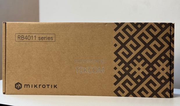 Rb4011 Router Mikrotik RB4011 Router