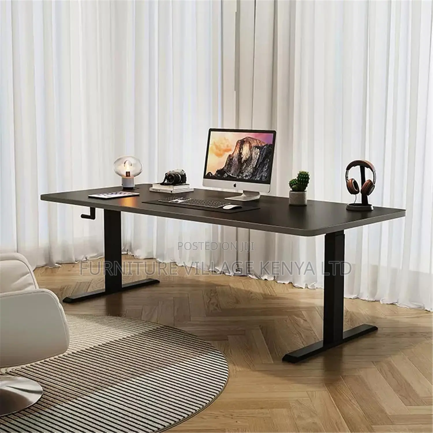 Office Desk: Mannual Lifting Adjustable Desk