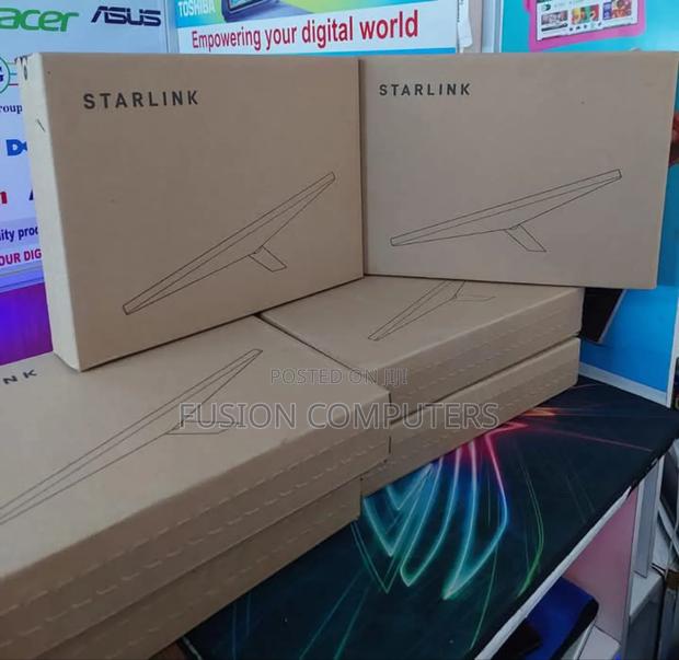 Starlink Dish V4 and Router Gen 3 - main view