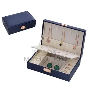 *Exquisite Large Capacity Travel Jewelry Organizer*