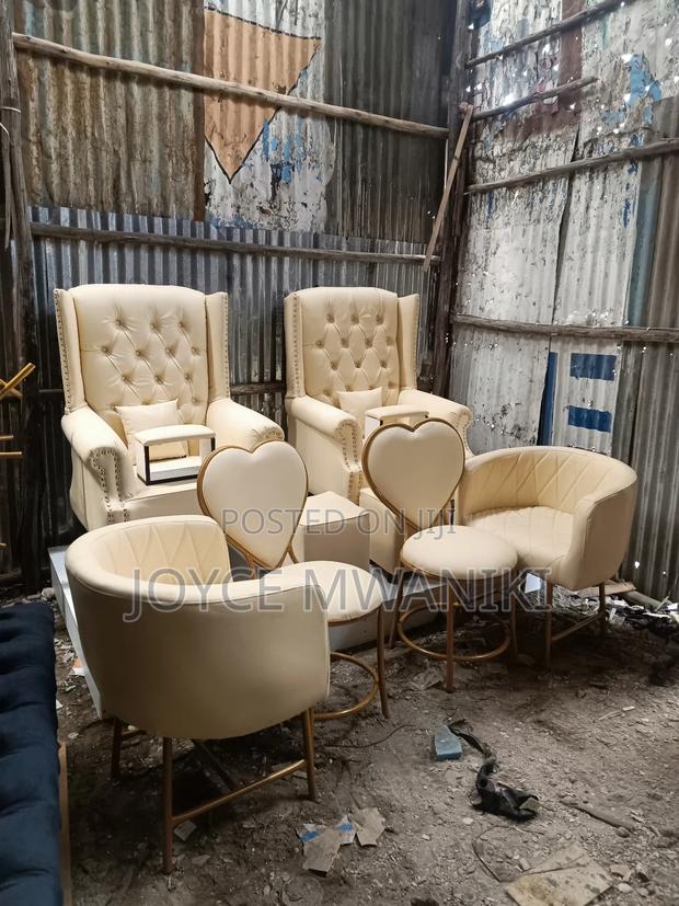 Pedicure Set and 4 Manicure Seats.,  - thumbnail 3