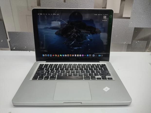 Laptop Apple MacBook Pro 8GB Intel Core I7 SSD 256GB - main view