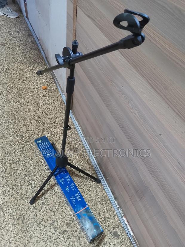 Reliable Microphone Stand - main view