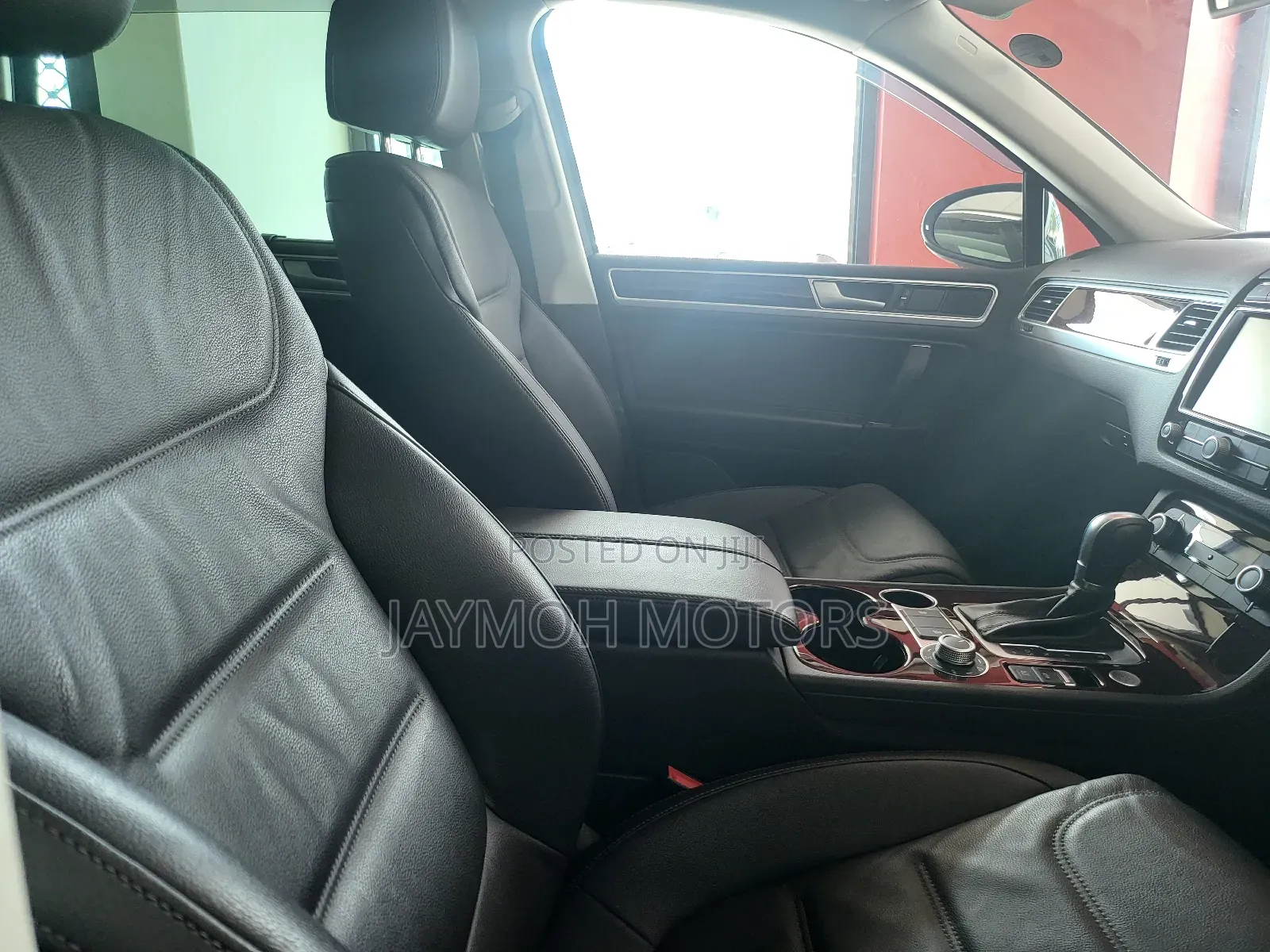 Volkswagen Touareg 2018 Black