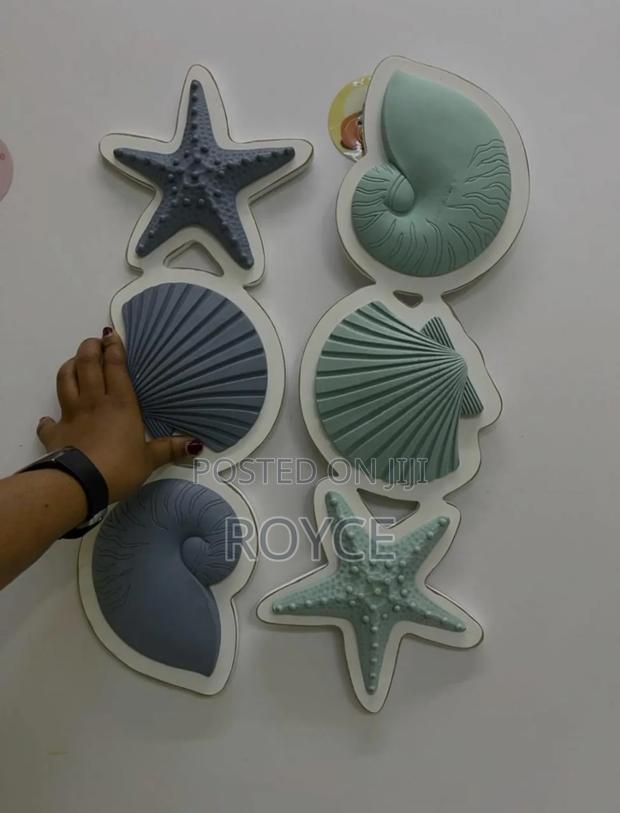 Decorative Sea Shells Wall Hanging