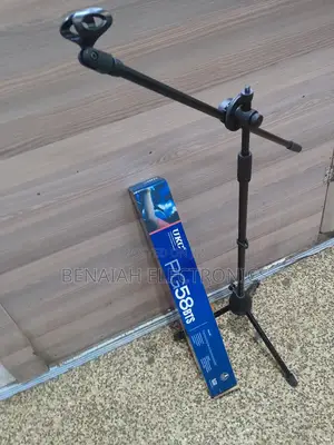 Microphone Stand.Ukc Legedary Performance