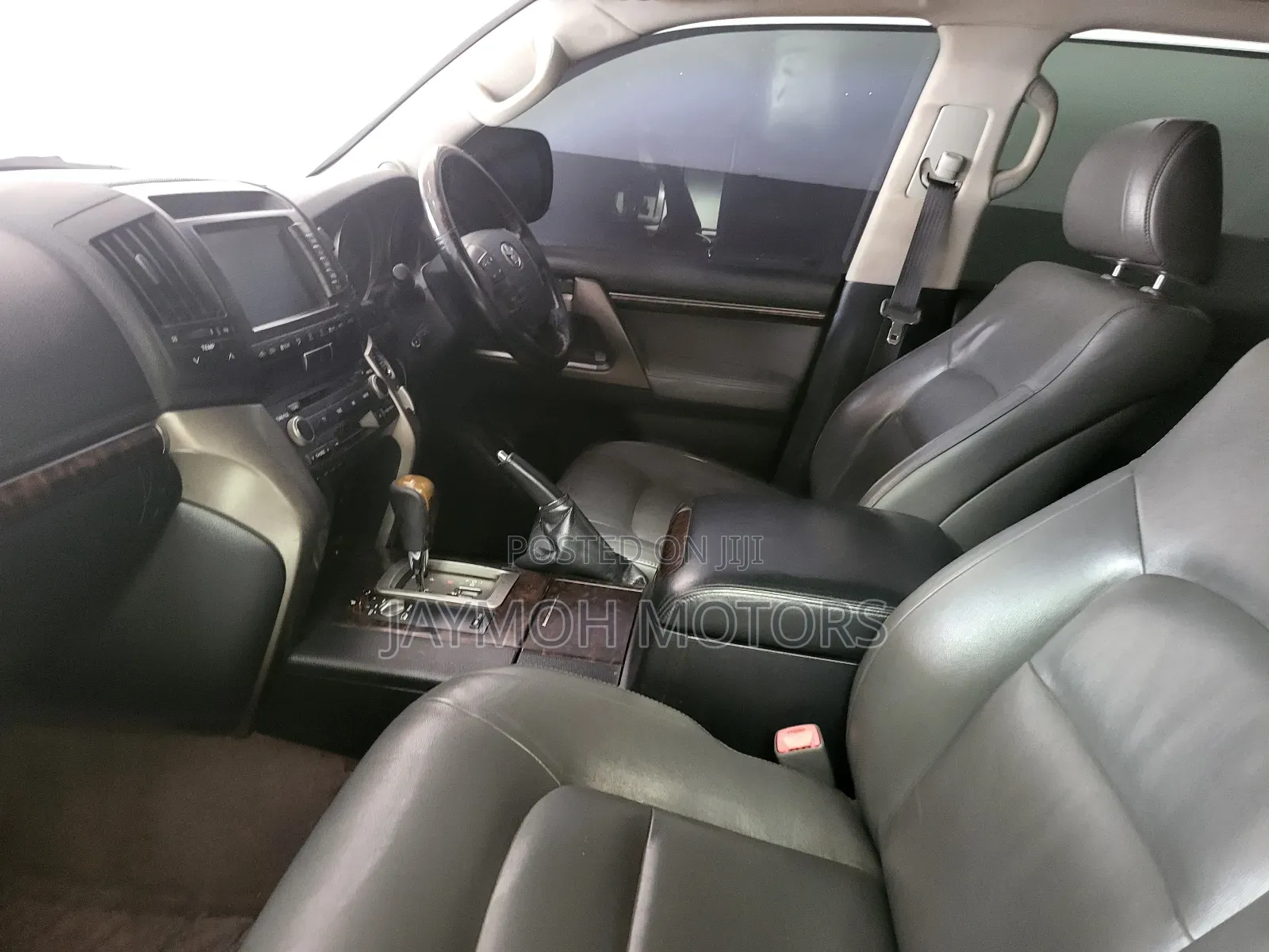 Toyota Land Cruiser 2010 Black