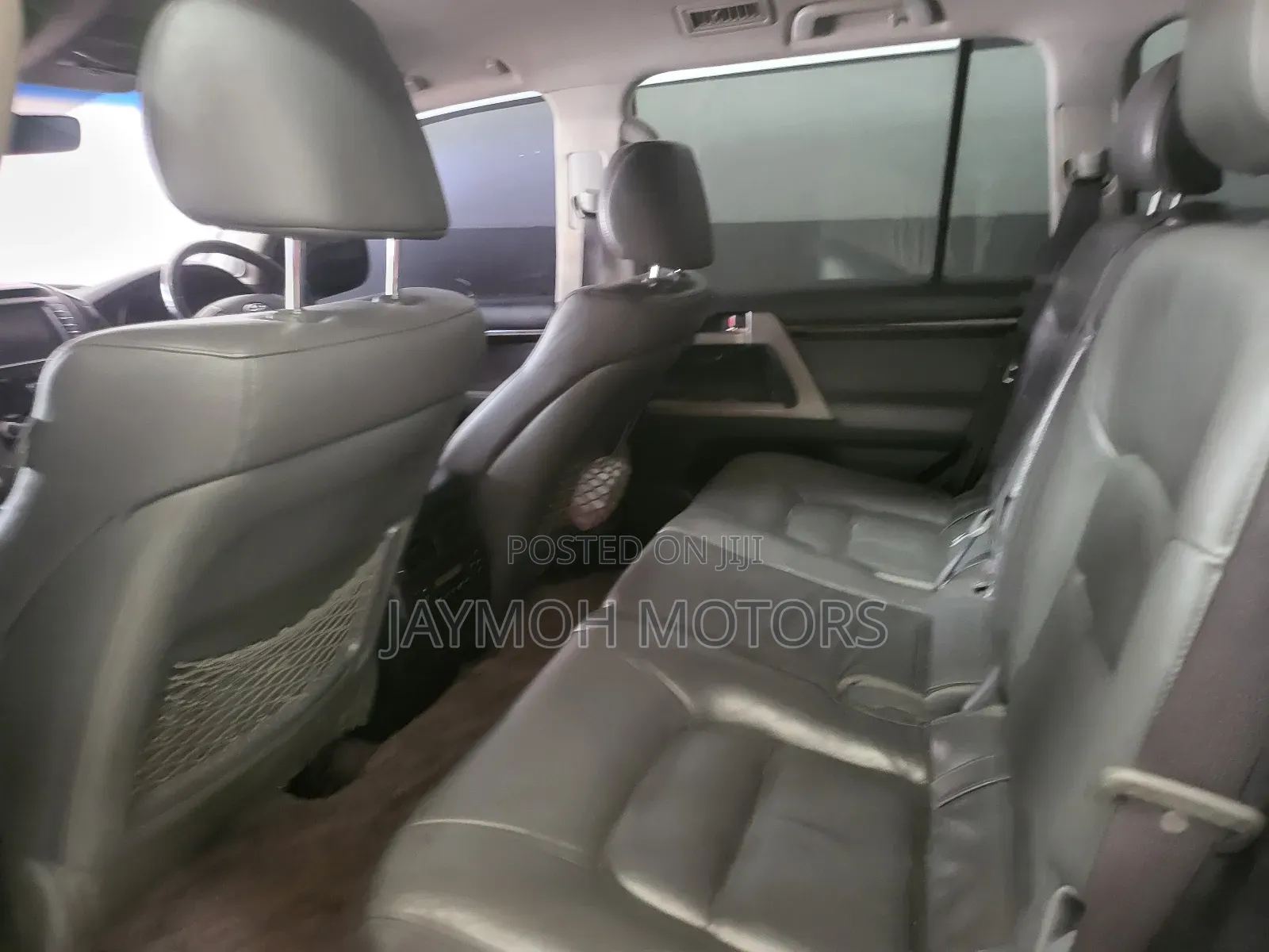 Toyota Land Cruiser 2010 Black