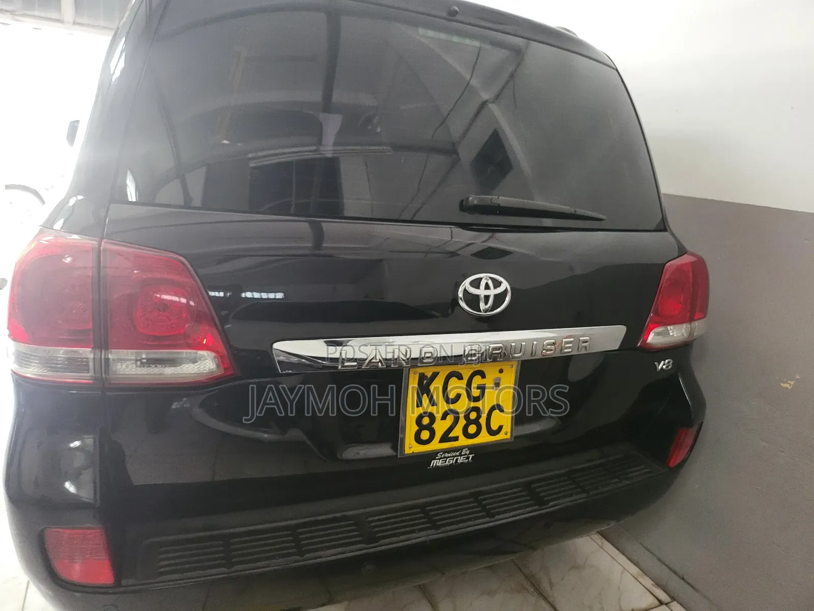 Toyota Land Cruiser 2010 Black
