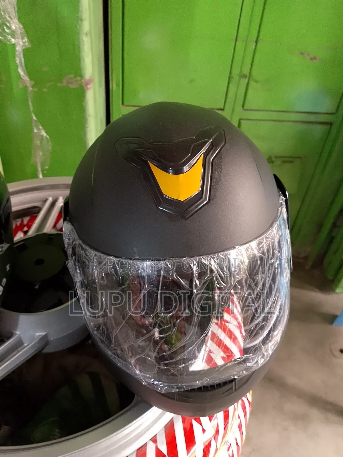 Motorbik Helmet