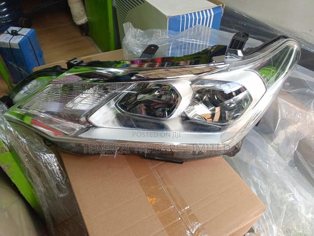 Headlights/Headlamps Toyota Fielder/Axio 2017 New Model - thumbnail 2