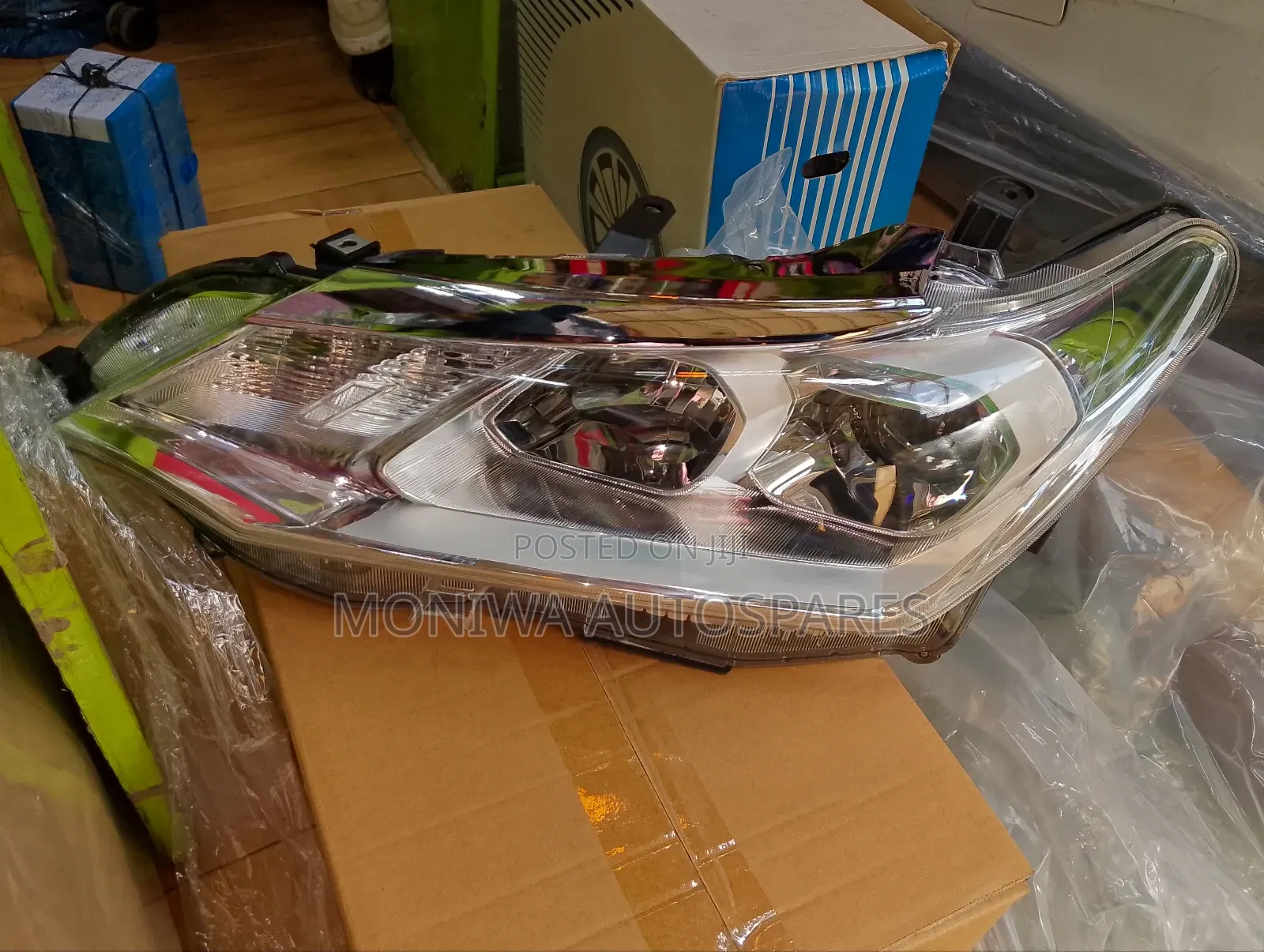 Head Lamp/Headlight Toyota Fielder/Axio New Model 2017