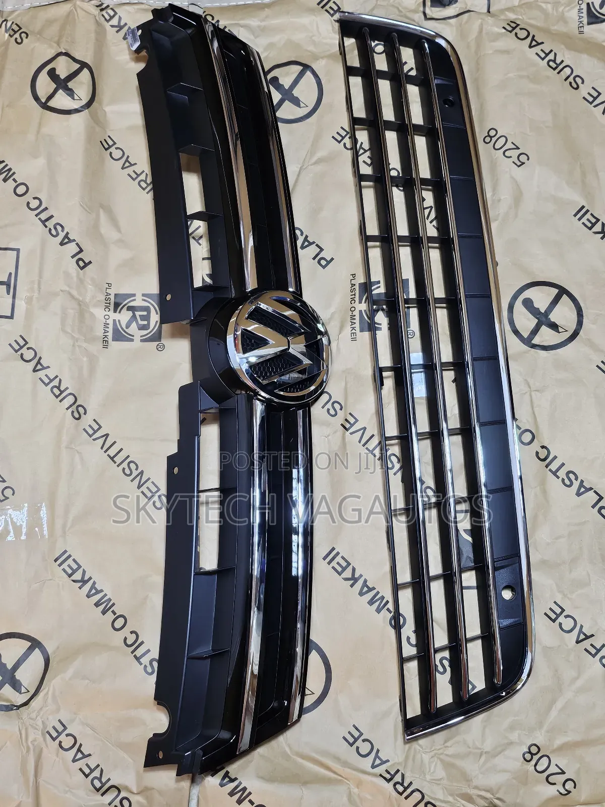 Touareg Front Bumper Grill