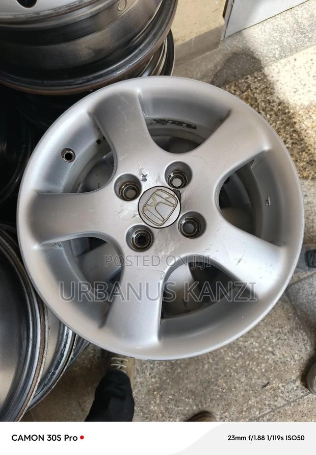 Size 14 Inches Honda Fit