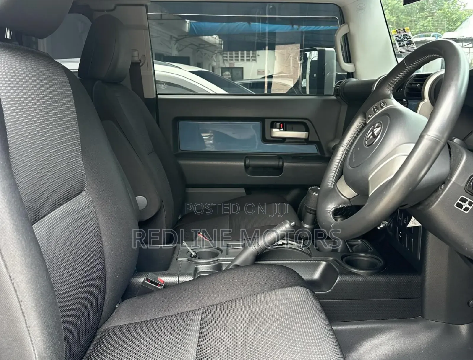 Toyota FJ Cruiser 2017 Blue