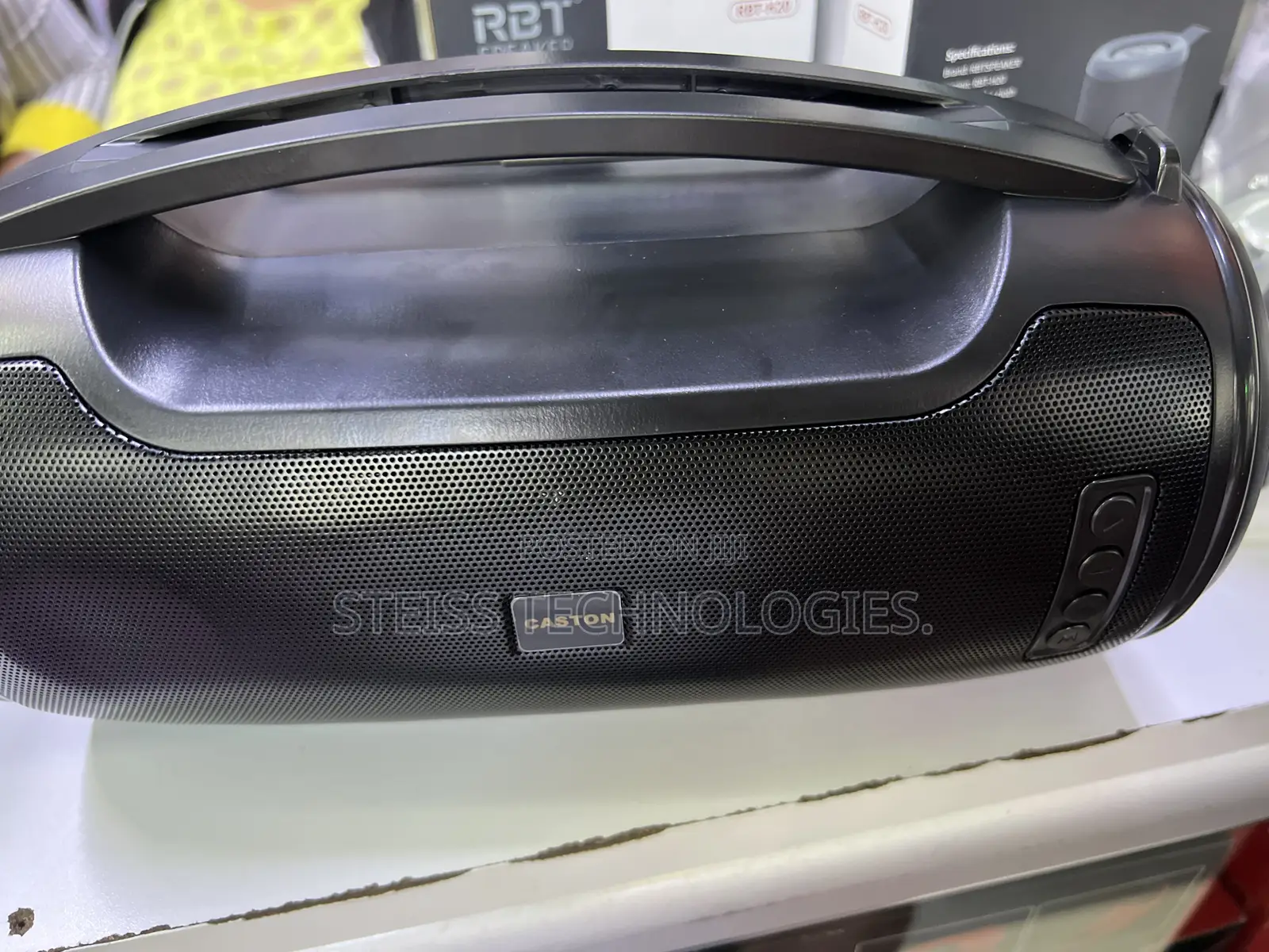 Caston Wireless Bt Speaker.
