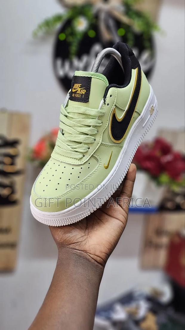 Airforce 1 Custom Unisex Sneakers - thumbnail 2