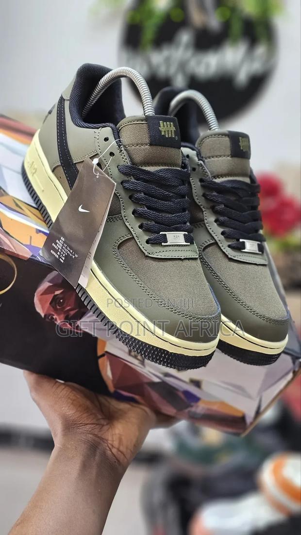 Nike Air Force 1 Custom Sneakers - thumbnail 2