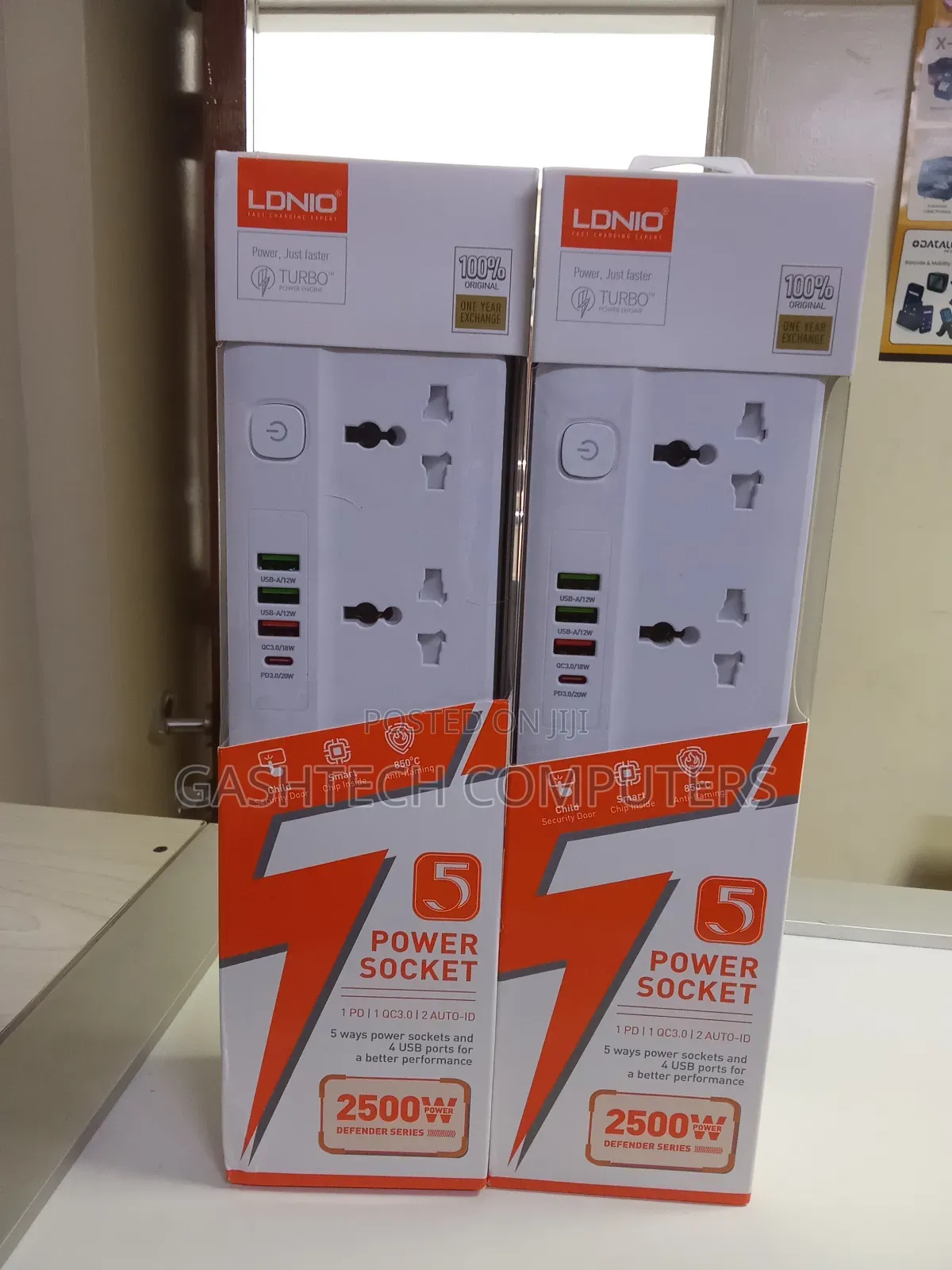 5 Ways Power Socket,3 USB Port 1 Type C Port // SC5415 //