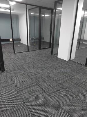 Workstation Carpet Tiles 1 - main view