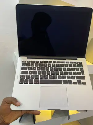 Laptop Apple MacBook Pro 2015 8GB Intel Core I7 SSD 256GB