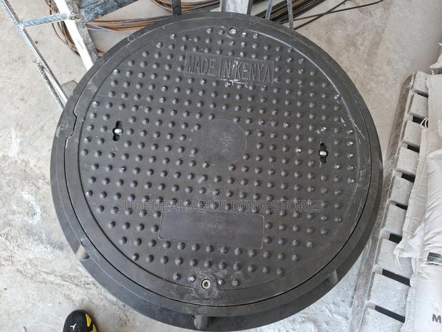Circular Manhole Cover 600mm - thumbnail 2