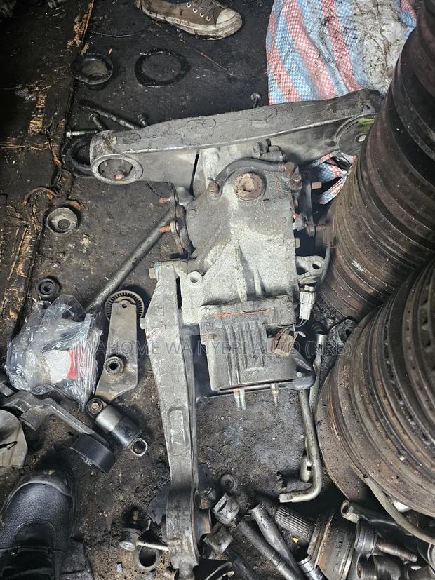 Voxy/Noah Rear Diff - thumbnail 2