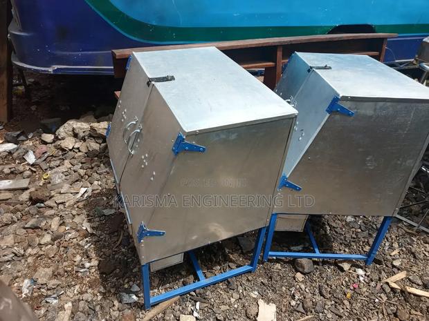 Commercial Charcoal Oven - main view