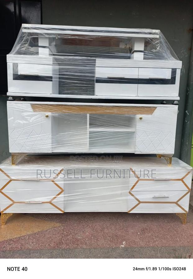 Tv Tv Stand