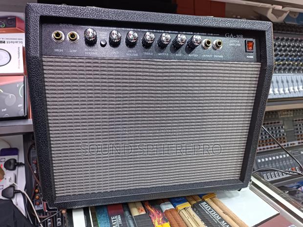 GE-30R Guitar Combo With Reverb - main view