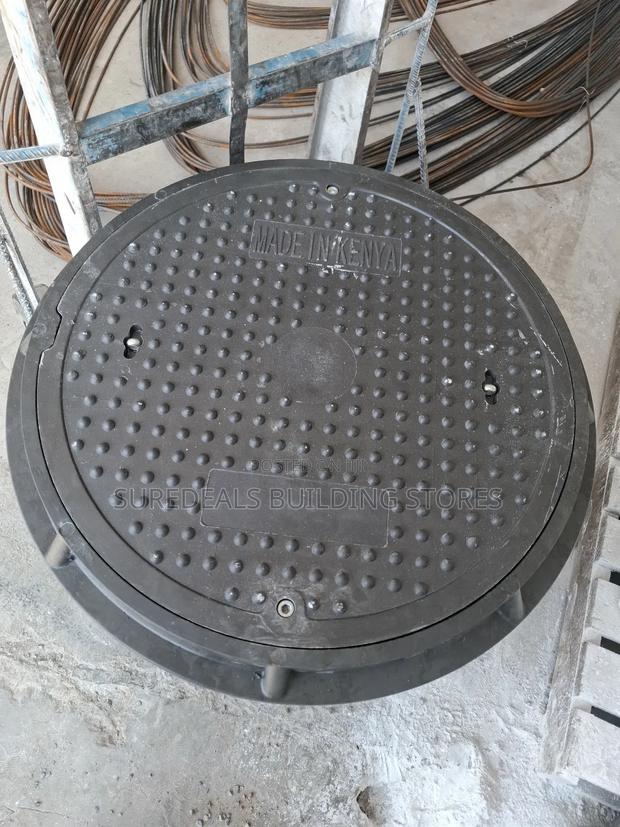 Round/Circular Manhole Cover. - thumbnail 2