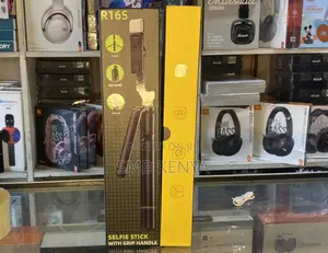 R16S Selfie Stick With Led Light and Grip Handle, 1.7 M