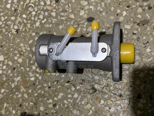 Brake Master Cylinder Isuzu Direct 4.3