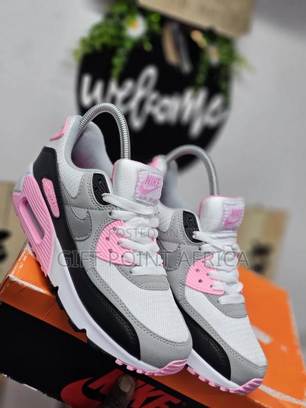 Valentine Nike Airmax 90 Sneakers - main view