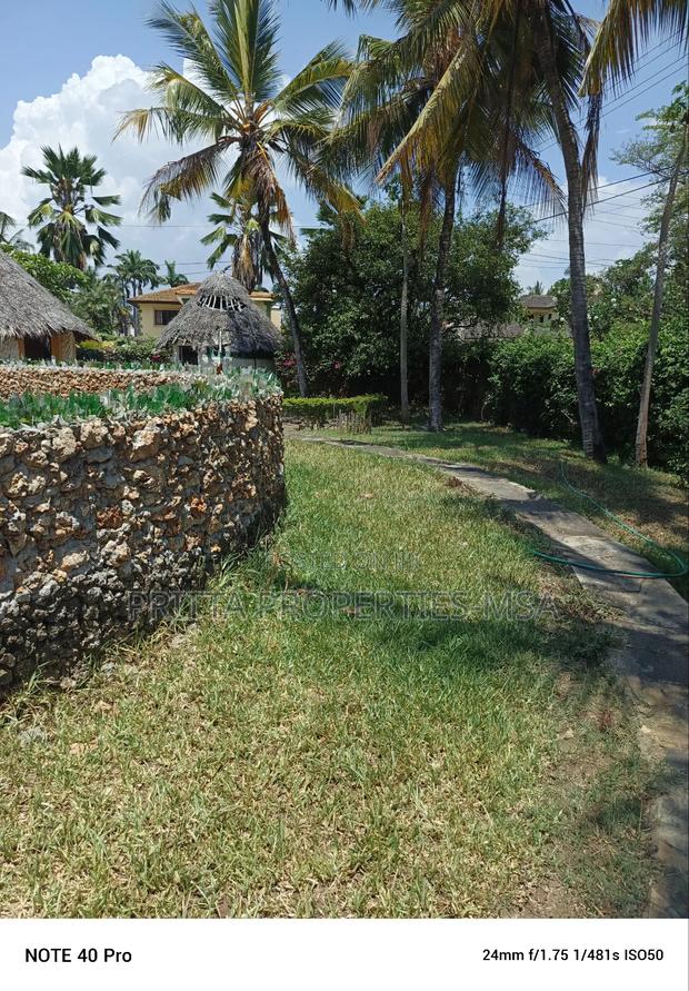 3bdrm Maisonette in Nyali for rent - thumbnail 4
