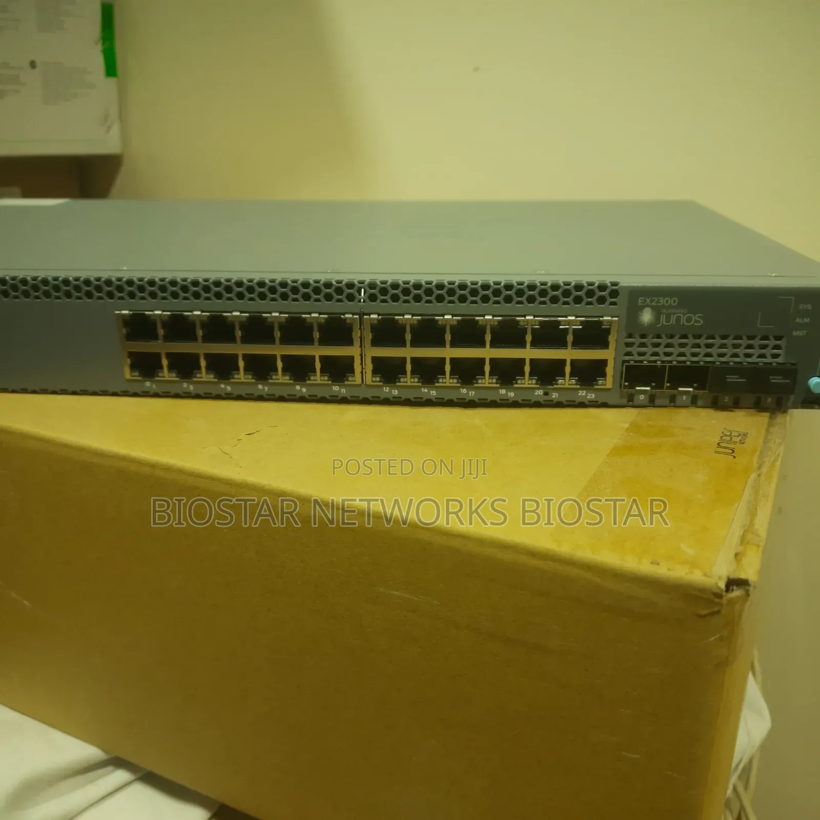 Juniper EX2300-24T. 10gbe Sfp+ Uplinks