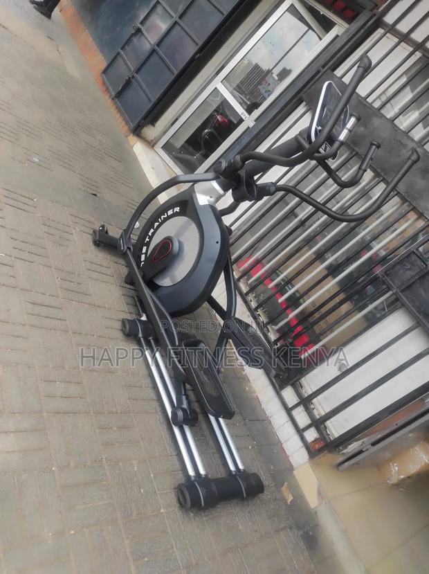 Commercial Elliptical Strider With a Display Cross Trainer - thumbnail 3