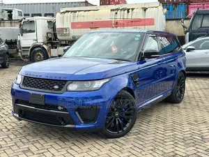 Land Rover Range Rover 5.0L Supercharged 2018 Blue