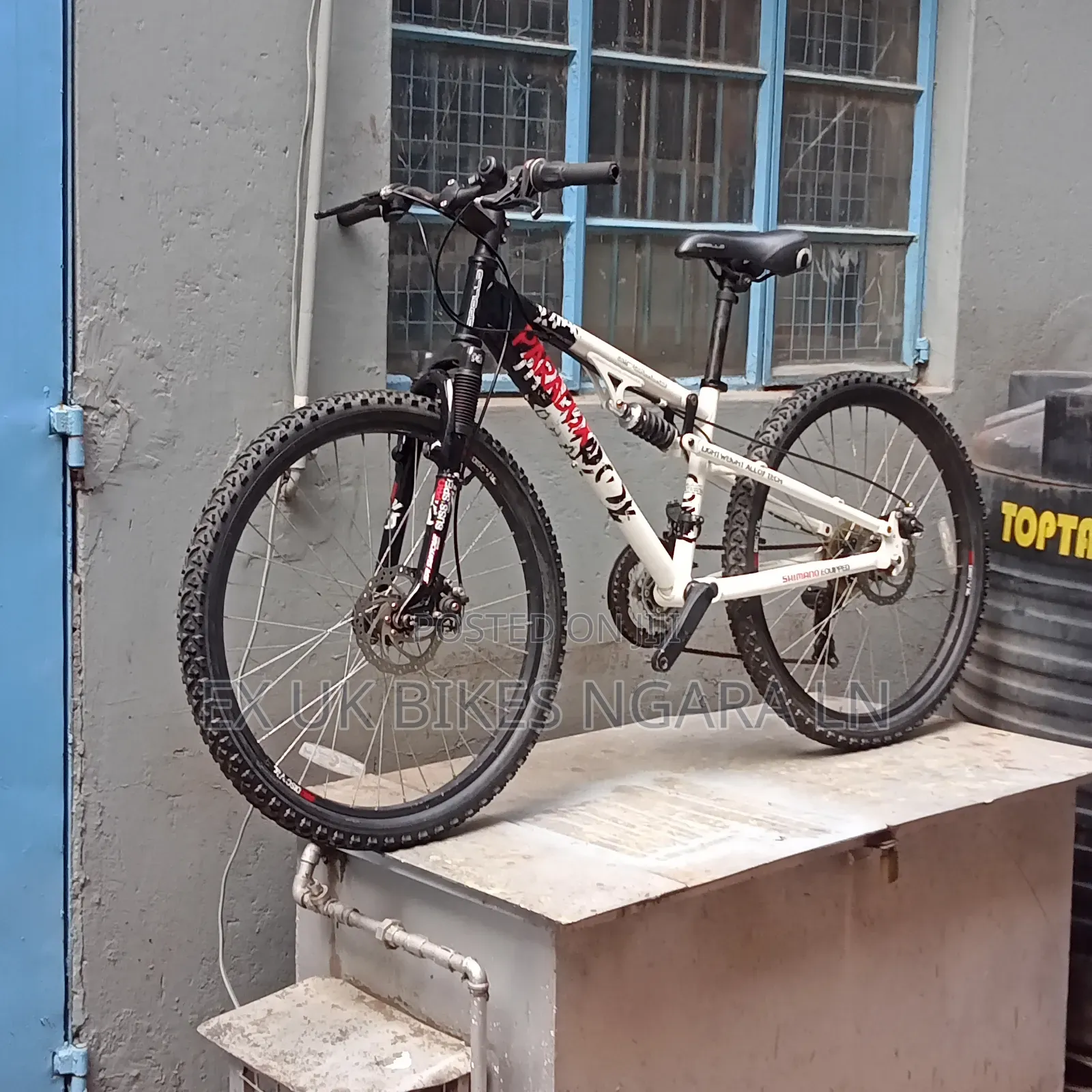 Ex UK Size 26 Dual Suspension Bike