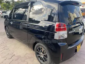 Toyota Spade 1.5 2016 Black