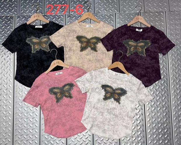Free Sizes
Ladies Tops.